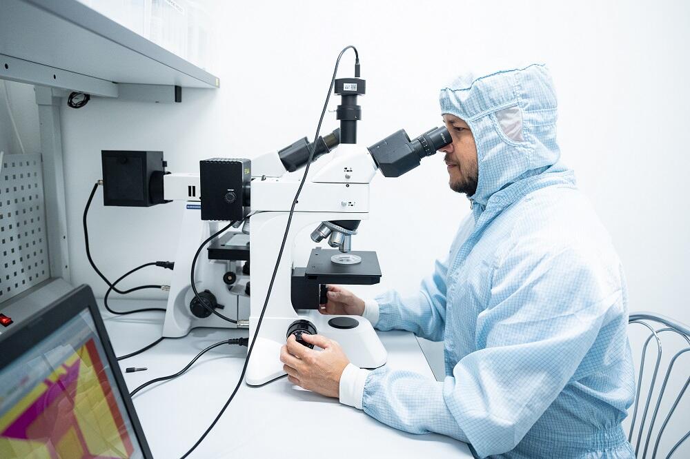 Scientists propose a method for early diagnosis of retinal diseases based on “glow” in cells